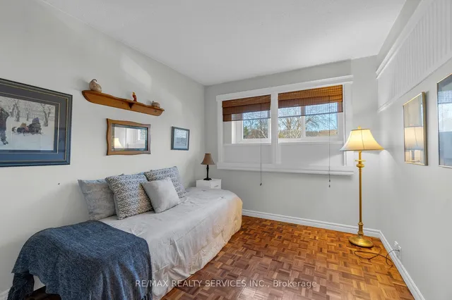 Additional image 27 of 107 Royal Palm Dr