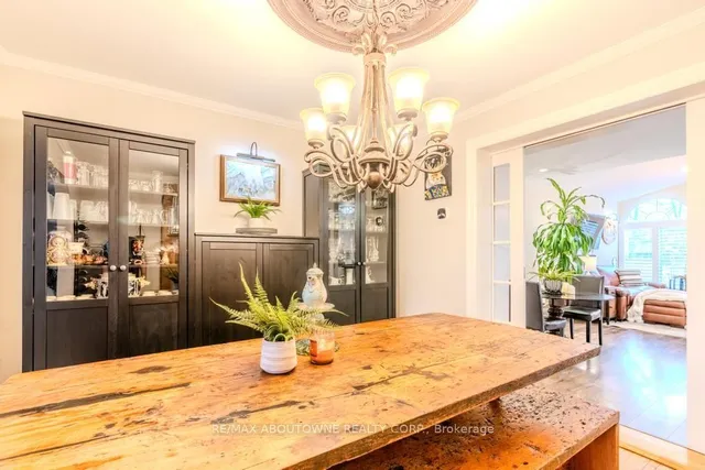 Additional image 12 of 106 ELLIOTT St