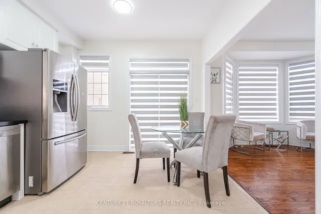 Additional image 16 of 71 Maple Valley St