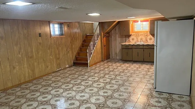 Additional image 16 of 1836 Dufferin St