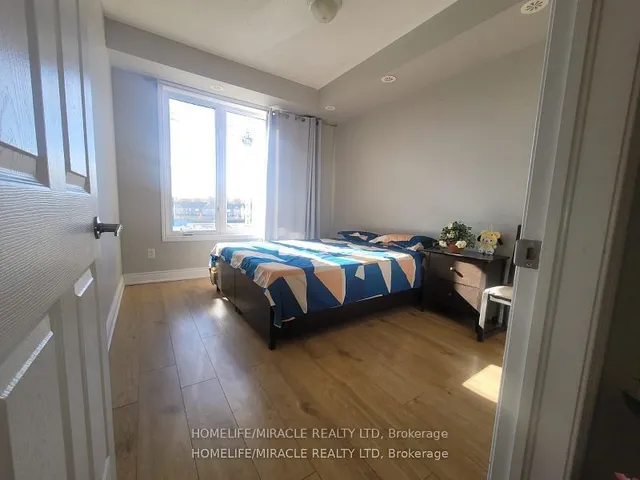 Additional image 15 of 50 Sky Harbour Dr Unit 310