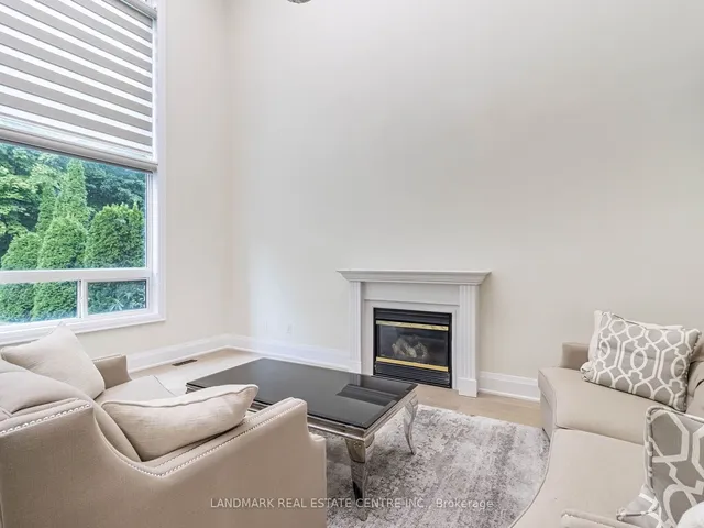 Additional image 8 of 64 Showboat Cres