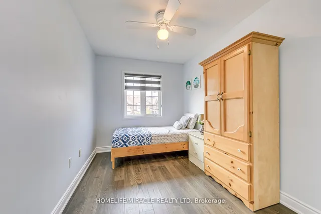 Additional image 22 of 63 Portrush Tr