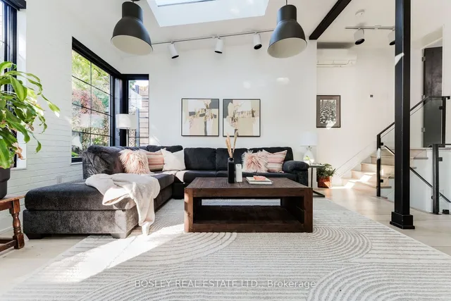 Additional image 16 of 812 Duplex Ave