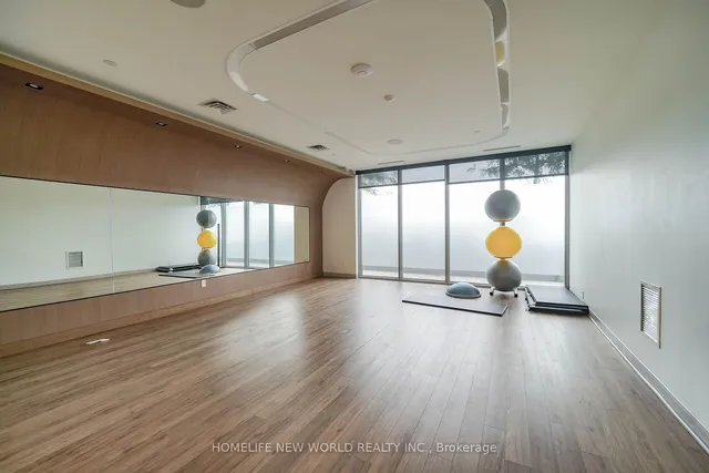 Additional image 7 of 225 Village Green Sq Unit 1306