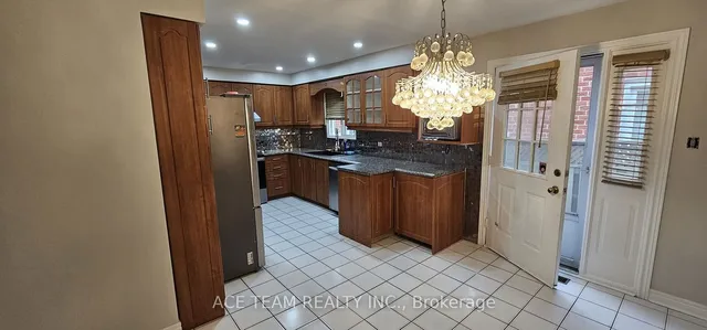 Additional image 4 of 18 Scarlett Dr