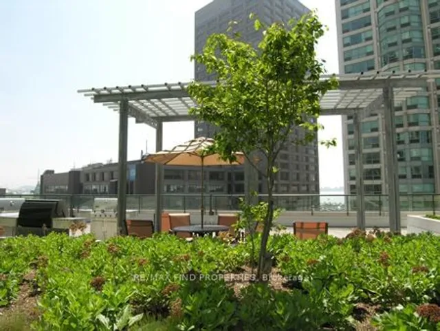 Additional image 12 of 12 Yonge St Unit 1505