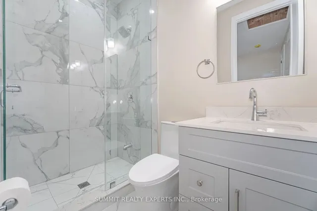 Additional image 30 of 9 Keewatin Gate