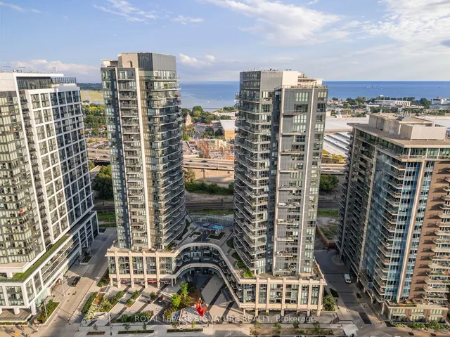 Additional image 17 of 51 East Liberty St Unit 2116