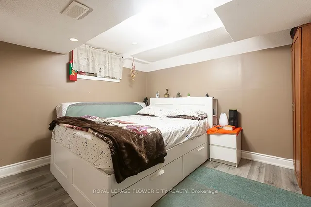 Additional image 10 of 329 Hansen Rd