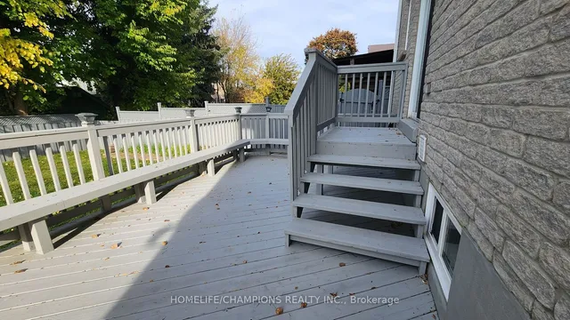 Additional image 36 of 896 Kennedy Rd