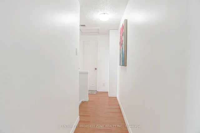 Additional image 23 of 10 Glencastle Sq