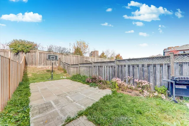 Additional image 32 of 112 Pinery Tr