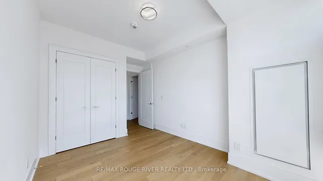 Additional image 20 of 25 Adra Grado Way Unit 953
