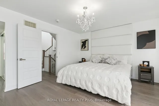 Additional image 21 of 70 Thomas Mulholland Dr Unit 8