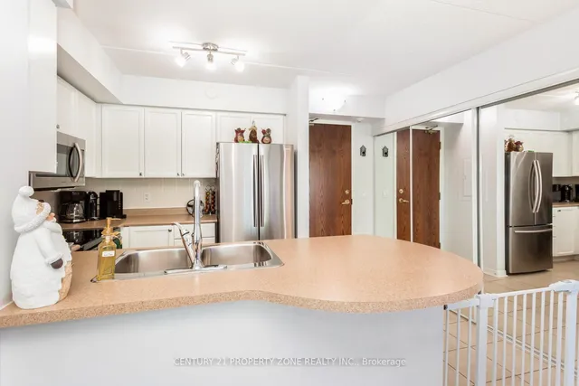 Additional image 15 of 25 Via Rosedale Way Unit 204