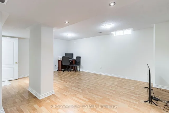 Additional image 22 of 21 Tralee St