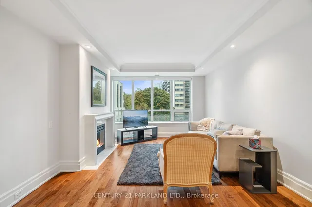 Additional image 7 of 155 St Clair Ave Unit 409