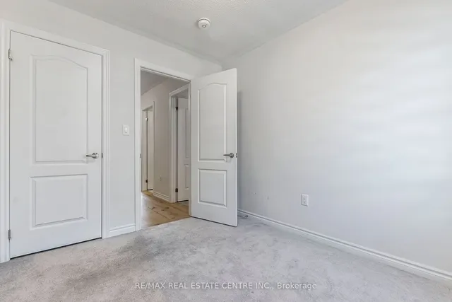 Additional image 23 of 17 Arcola St