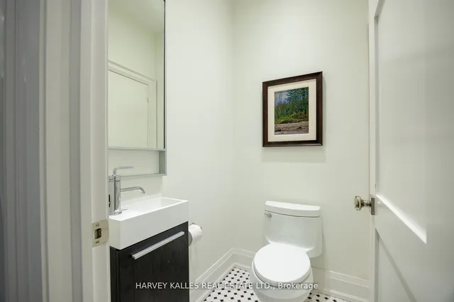 Additional image 36 of 3525 Yonge St Unit 5