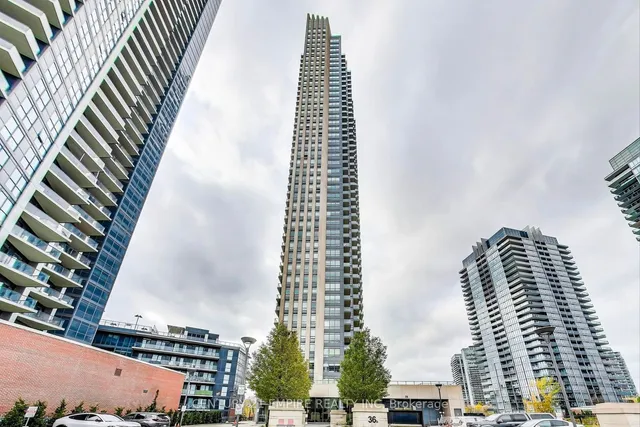 36 Park Lawn Rd Unit 203