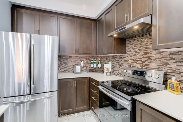 Additional image 11 of 31 Padbury Tr