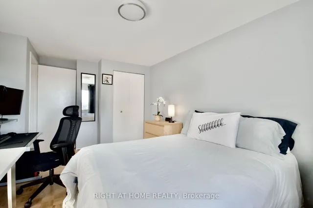 Additional image 27 of 79 Redgrave Dr