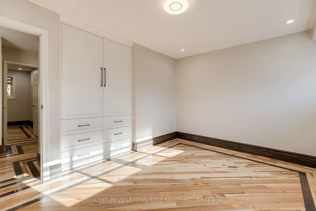 Additional image 21 of 107 FOSTER Cres