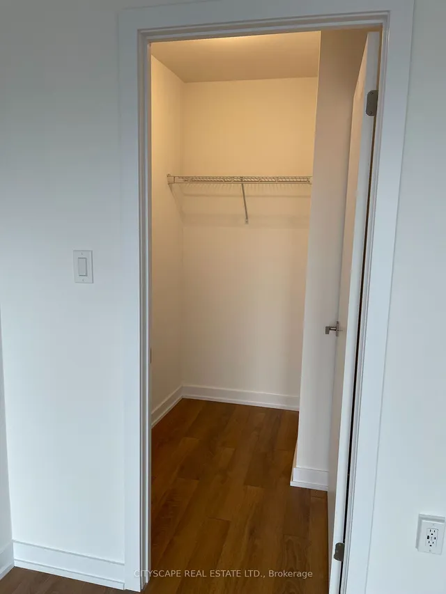 Additional image 6 of 2433 Dufferin St Unit 507