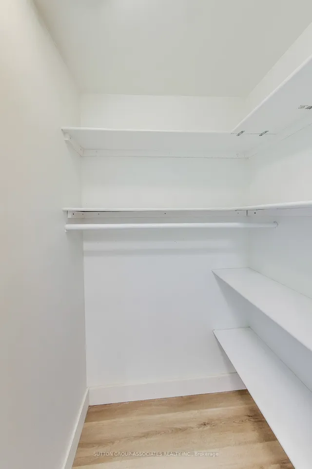 Additional image 16 of 323 Richmond St Unit 818