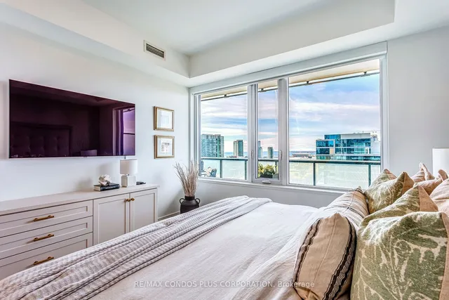 Additional image 16 of 480 Front St Unit 1715