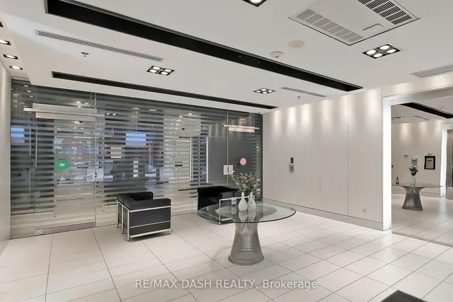 Additional image 6 of 25 Carlton St Unit 2010