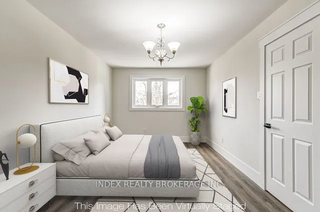 Additional image 19 of 142 Ural Circ