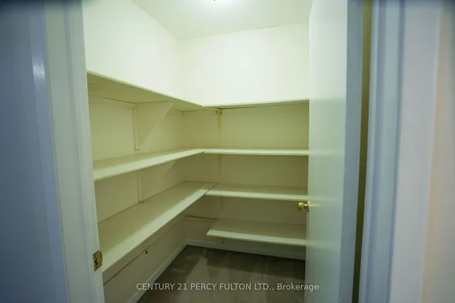 Additional image 33 of 42 Chipstead Ave