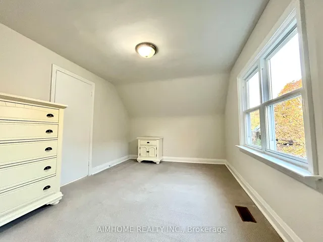 Additional image 20 of 23 Kingswell Cres