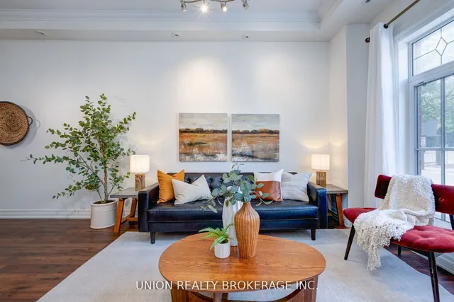 Additional image 4 of 443C Queen St