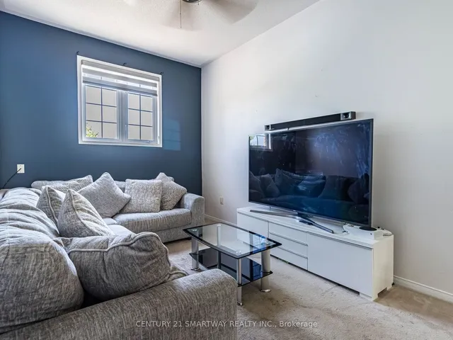 Additional image 30 of 32 Creekwood Dr