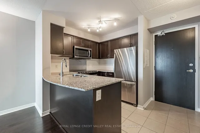 Additional image 33 of 60 Via Rosedale Unit 317