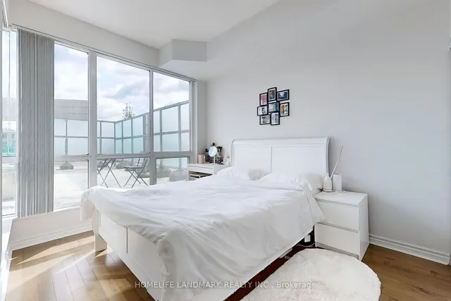 Additional image 9 of 18 Holmes Ave Unit 315