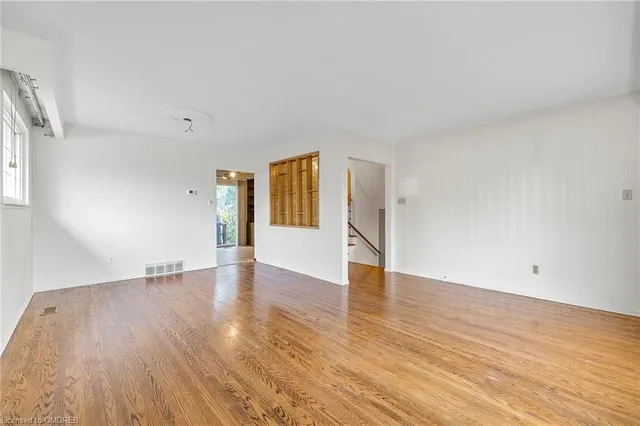 Additional image 6 of 299 Bartley Bull Pky