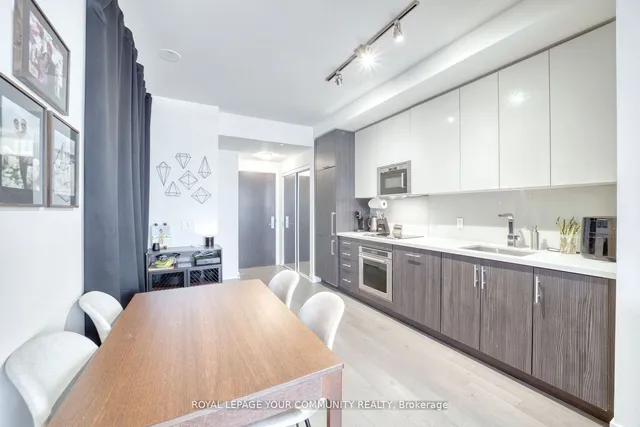 Additional image 26 of 330 Richmond St Unit 1711