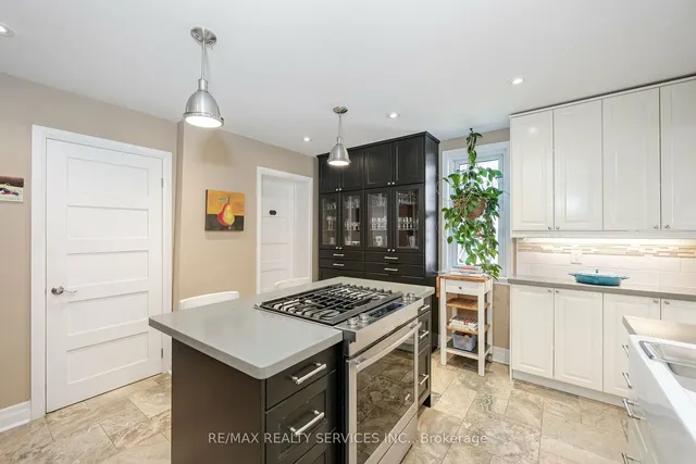 Additional image 15 of 73 Wellington St