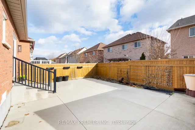 Additional image 32 of 38 Pappain Cres