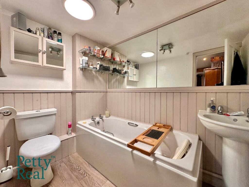 Additional image 34 of Southfield Lane, Southfield