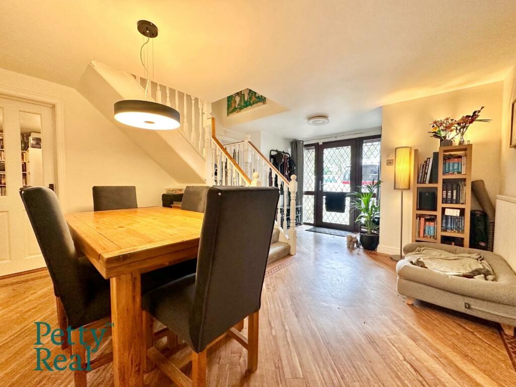 Additional image 45 of Southfield Lane, Southfield