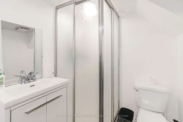 Additional image 31 of 10 Glencastle Sq