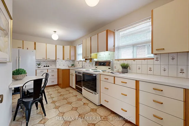 Additional image 9 of 50 Faversham Cres