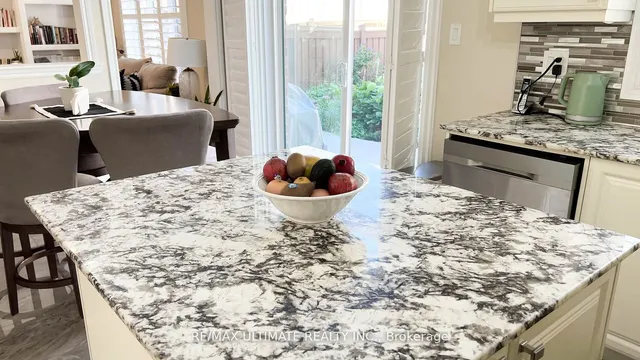 Additional image 19 of 36 Roulette Cres