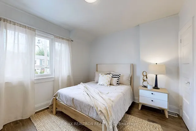 Additional image 20 of 1578 Dundas St