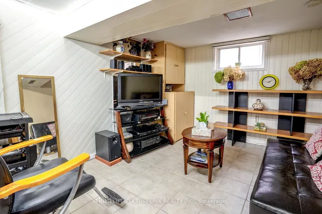 Additional image 26 of 64 Chelwood Rd